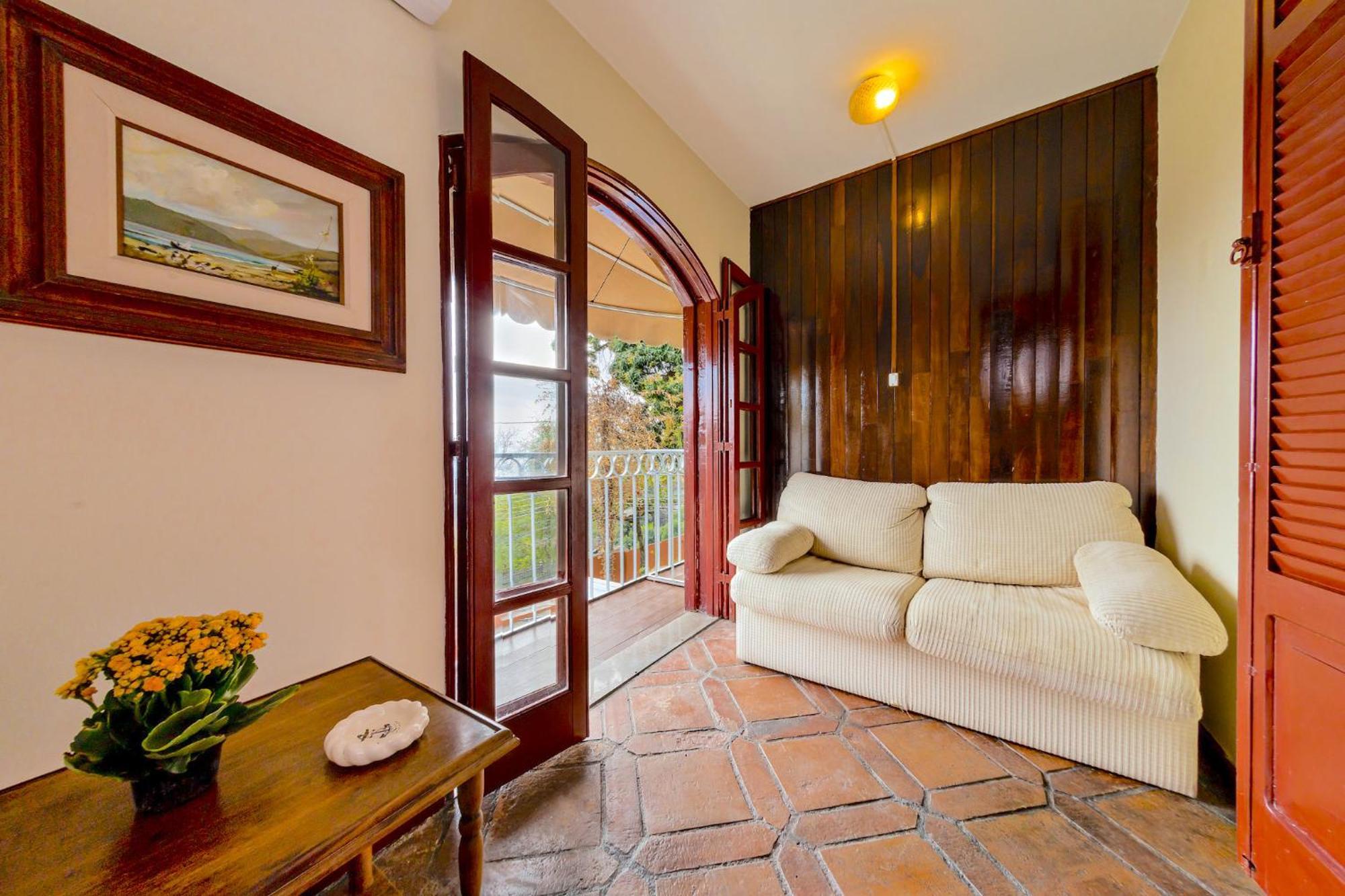 Double Room with Shared Toilet